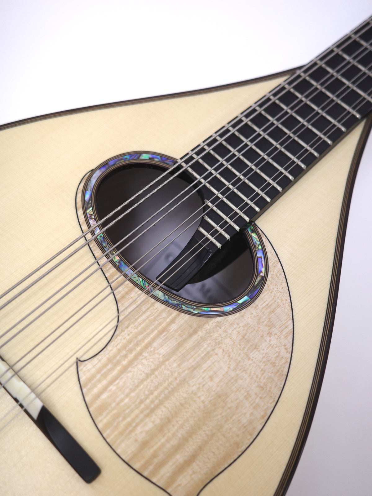 【美品 メンテ済】落合大悟郎 マンドラ D-2 最高級 岩本ケース付 落合マンドラDS-2 三四郎モデル | イケガク