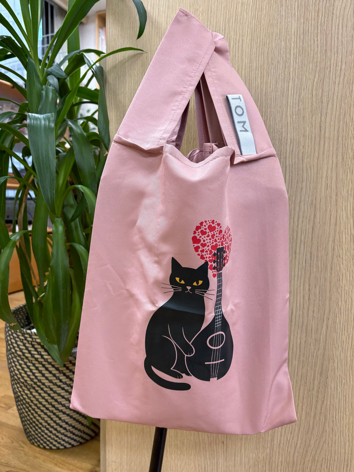 マンドリンと黒猫 エコバッグ | イケガク