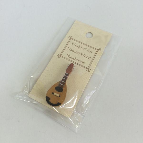 mandolin wooden brooch